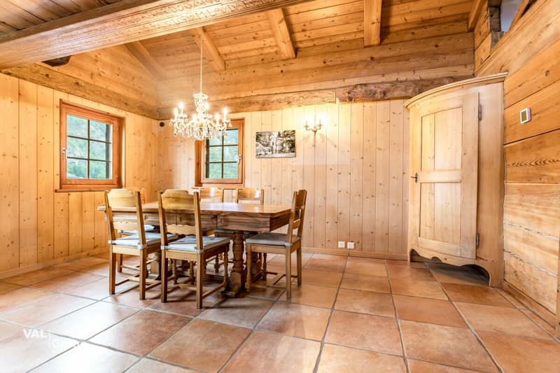 Ein Haus mit Geschichte, Seele und seltenem Charakter (6)