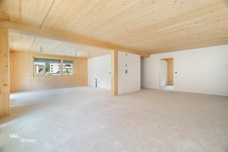 Aussergewöhnliche 5.5-Zimmer Attikawohnung in Steg (4)
