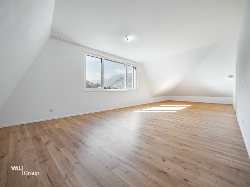 Grosszügig wohnen, besonders leben - Dachmaisonette mit Charakter (2)