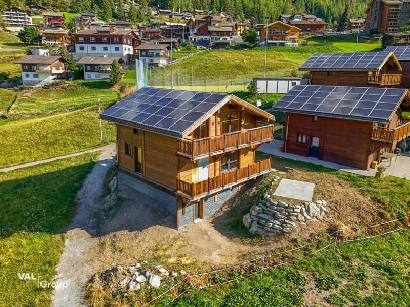 Das letzte Chalet: Neubau mit Zweitwohnsitz in Grächen (1)