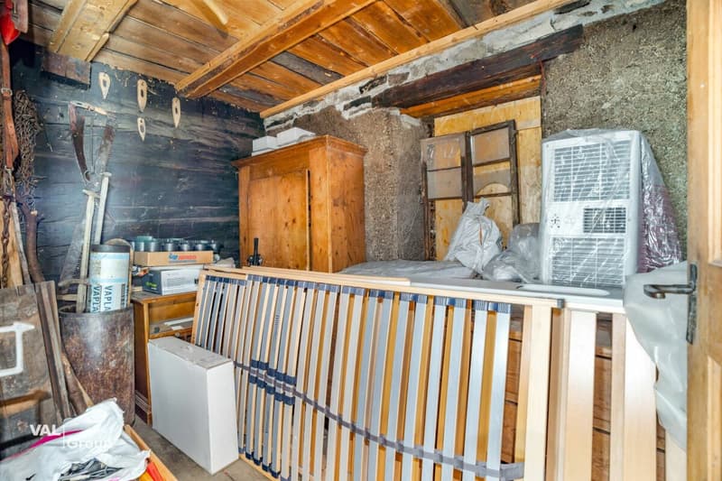 Renovierte Wohnung mit zusätzlicher Altwohnung und Ausbaupotenzial (14)