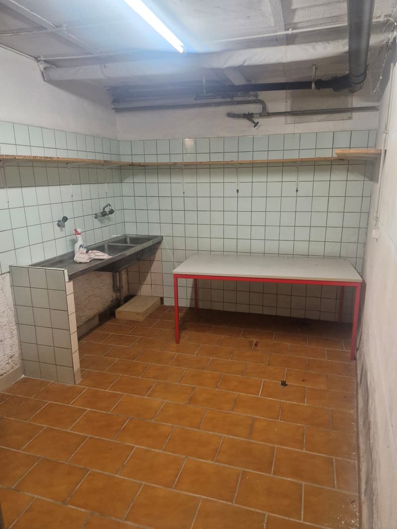 Lokal/Halle individuell 34m2 (4)