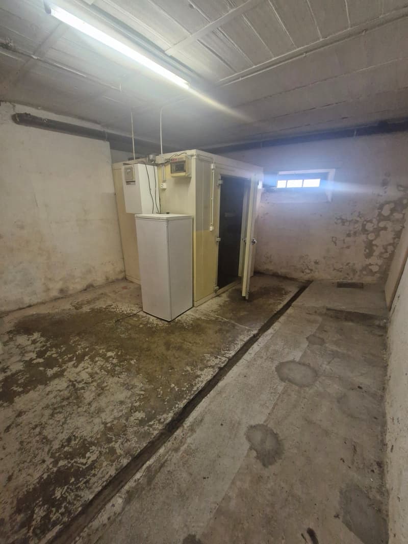 Lokal/Halle individuell 34m2 (2)