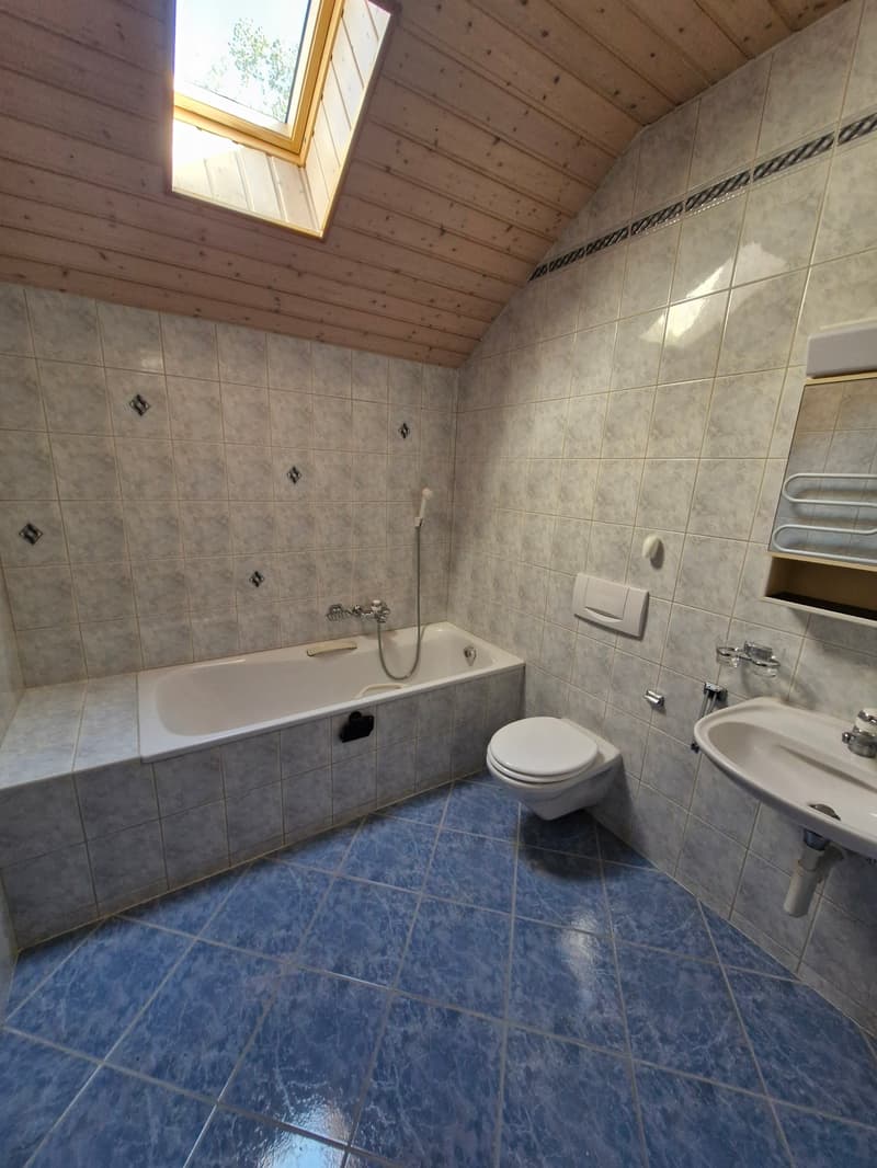 Charmant appartement de 3.5 pièces dans un cadre verdoyant (9)
