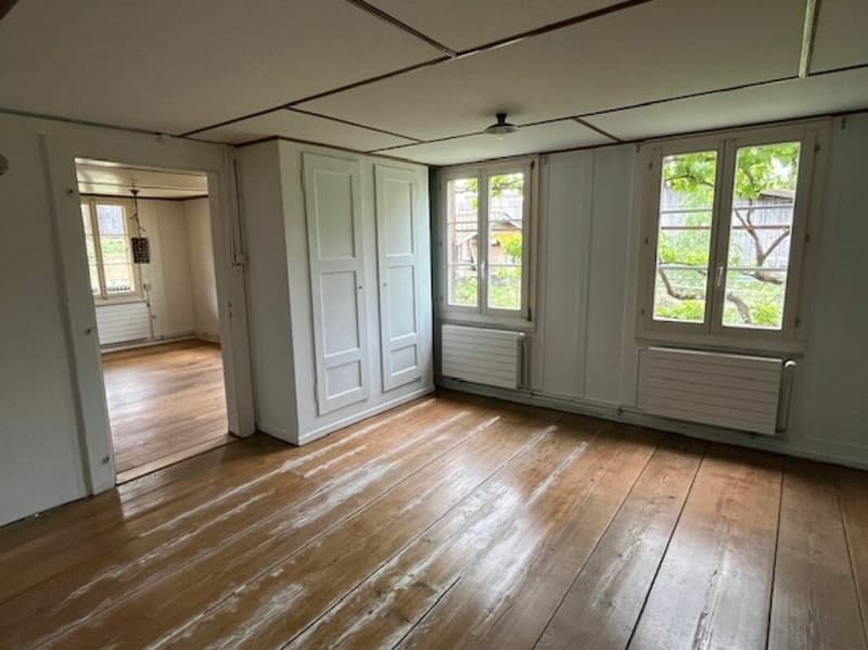 Interesting multi-family house for sale (2)