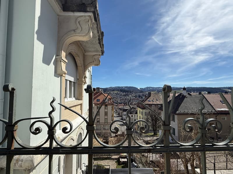 CHARM, LIGHT AND SPACE FOR YOUR NEW LIFE (7)