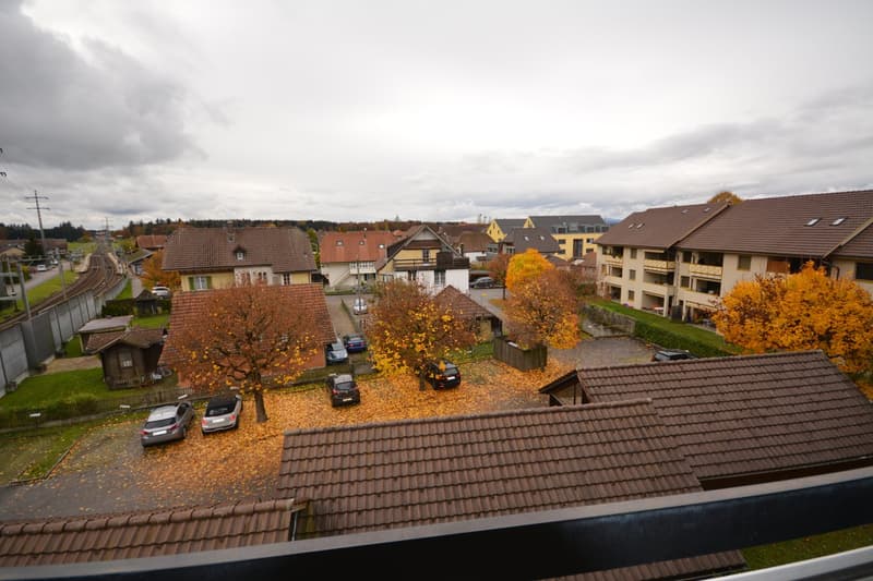 Helle 3.5-Zimmer-Wohnung mit Balkon in Lyssach – sofort verfügbar! (1)