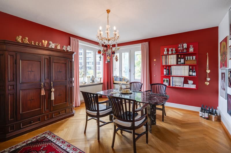 Charmante 3.5-Zimmer-Altbauwohnung mit Wintergarten und Mansardenzimmer (2)