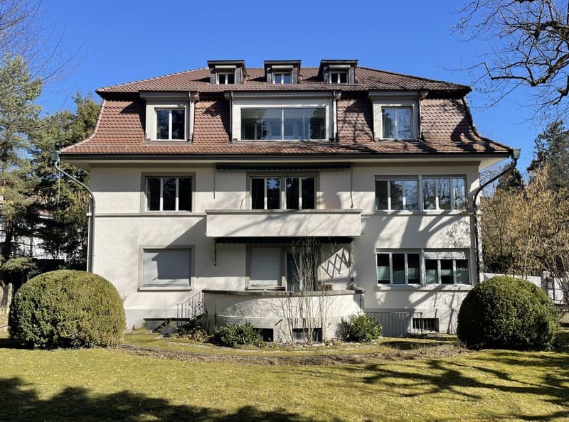 Charmante 4.5-Zimmer-Wohnung mit Balkon an ruhiger Lage in Bern (1)