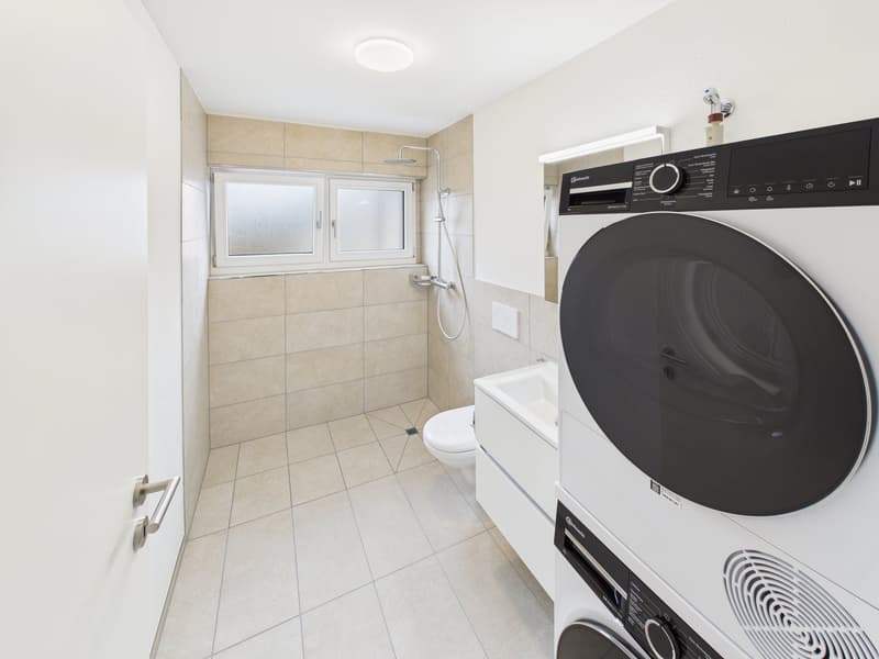 Appartement de 3,5 pièces totally rénové avec deux balcons (8)