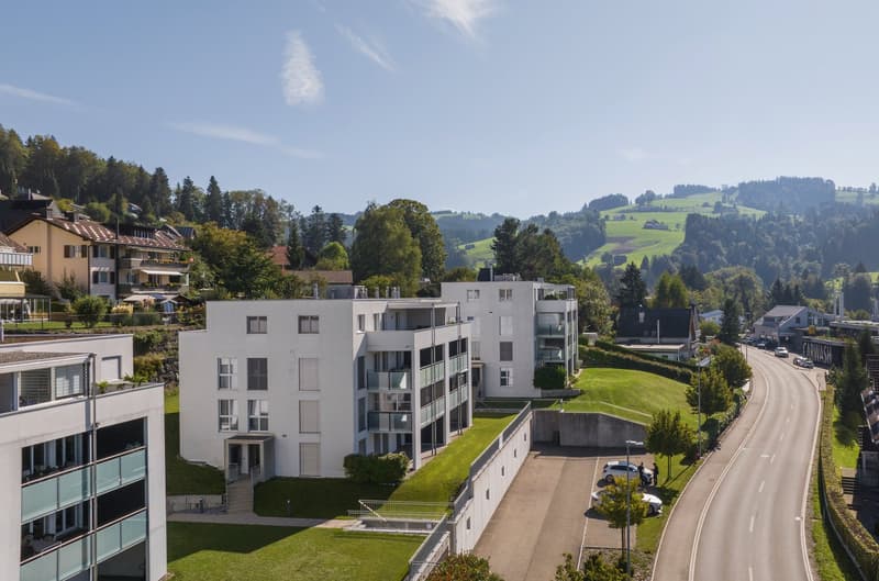 Helle 4.5-Zimmer-Wohnung mit Balkon in Eggersriet – sofort verfügbar! (15)