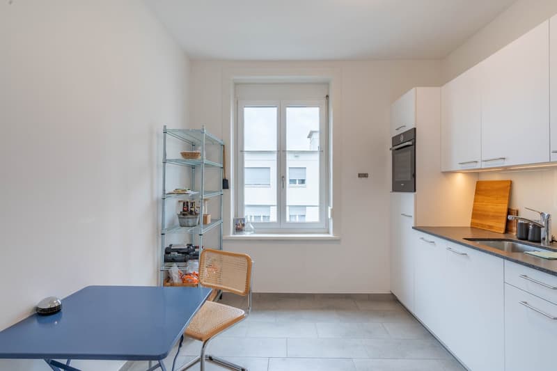 Charmante 2.5-Zimmer-Wohnung an zentraler Lage in St. Gallen (2)
