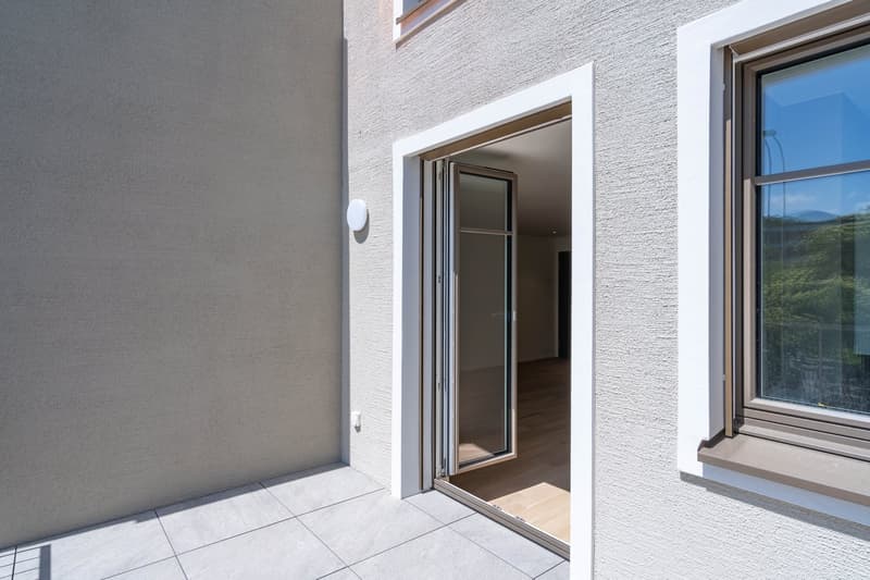 First-time occupancy after comprehensive core renovation! (4)