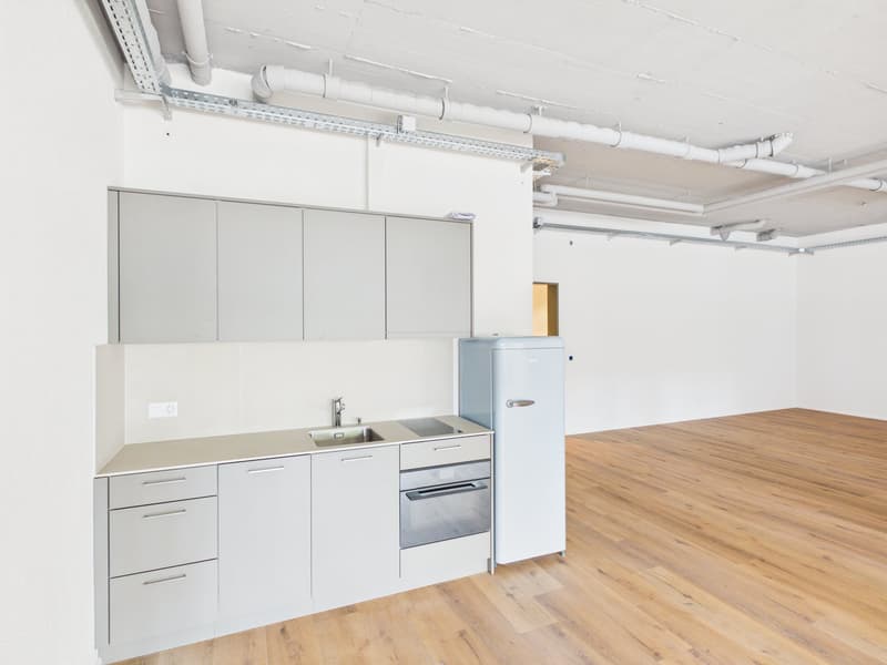 First rental after core renovation – Modern commercial space with 104 m² in Altstätten SG (2)