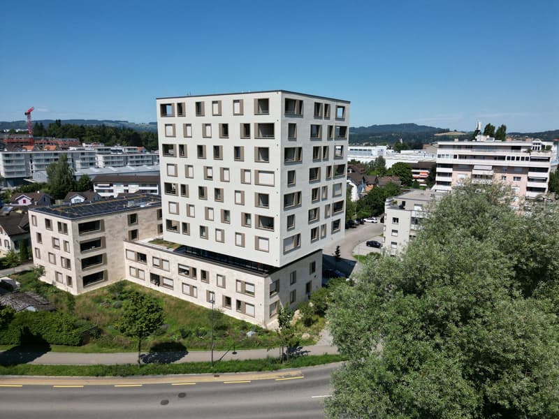 Modern 2.5-room apartment with balcony in Uzwil (2)