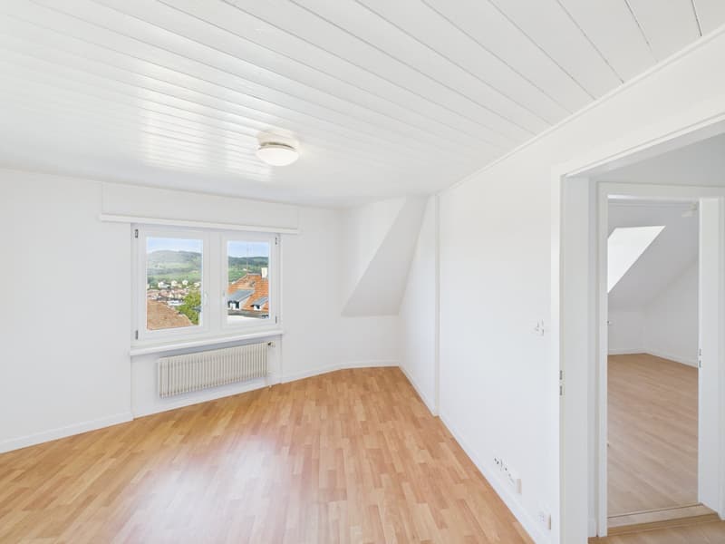 Charmante 2-Zimmer-Dachwohnung an der Teufener Strasse (5)