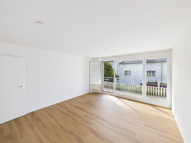 Renovierte 3.5-Zimmer-Wohnung mit Balkon und schöner Aussicht (7)