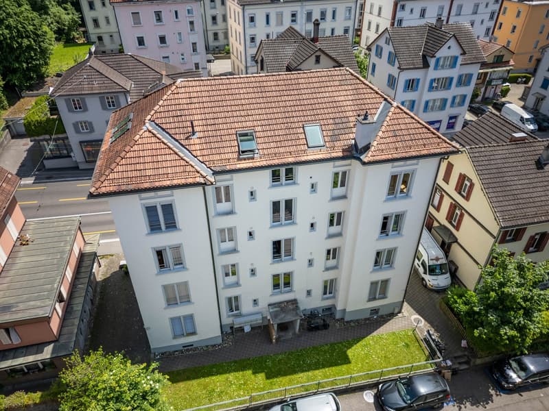 Charmante 1.5-Zimmer-Dachwohnung im Herzen von St. Gallen (8)