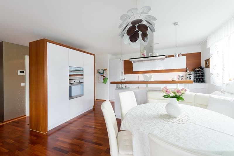 Modern 4.5-room apartment with balcony in Opfikon (Glattpark) – available immediately! (5)