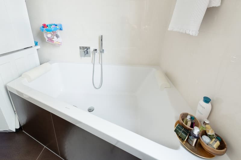 Modern 4.5-room apartment with balcony in Opfikon (Glattpark) – available immediately! (11)