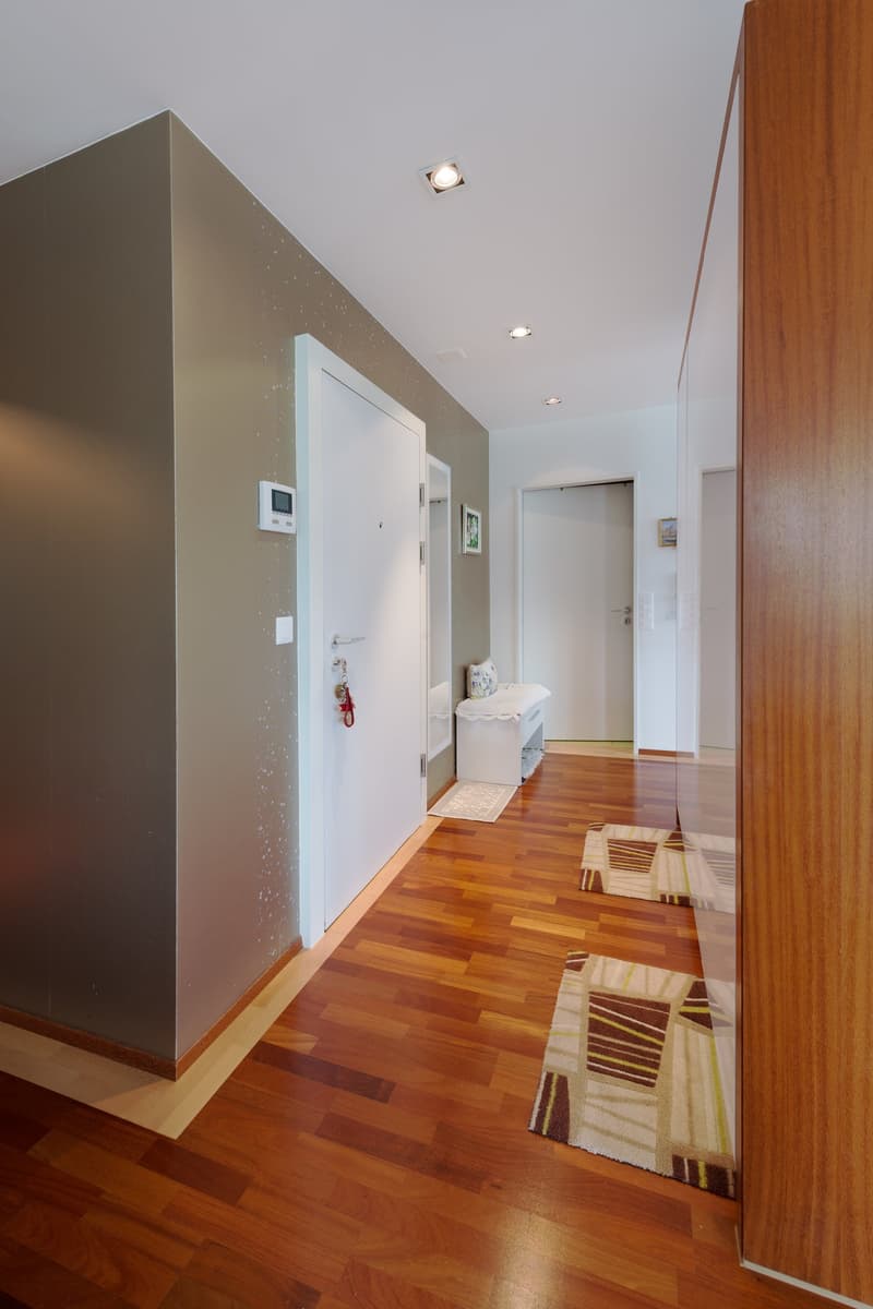 4.5-Zimmer-Wohnung mit Balkon in Opfikon (Glattpark) – Sofort verfügbar! (7)