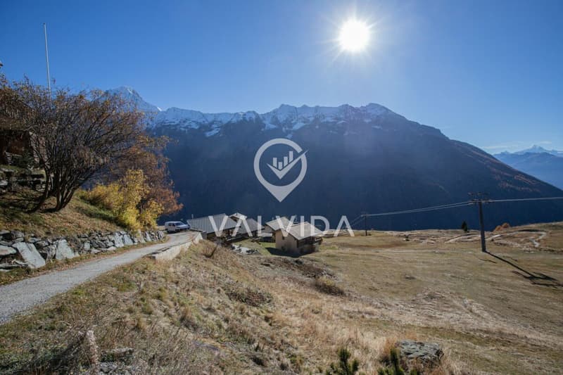 Unique plot of land on the Lauchernalp: Your chance for an unparalleled project (4)