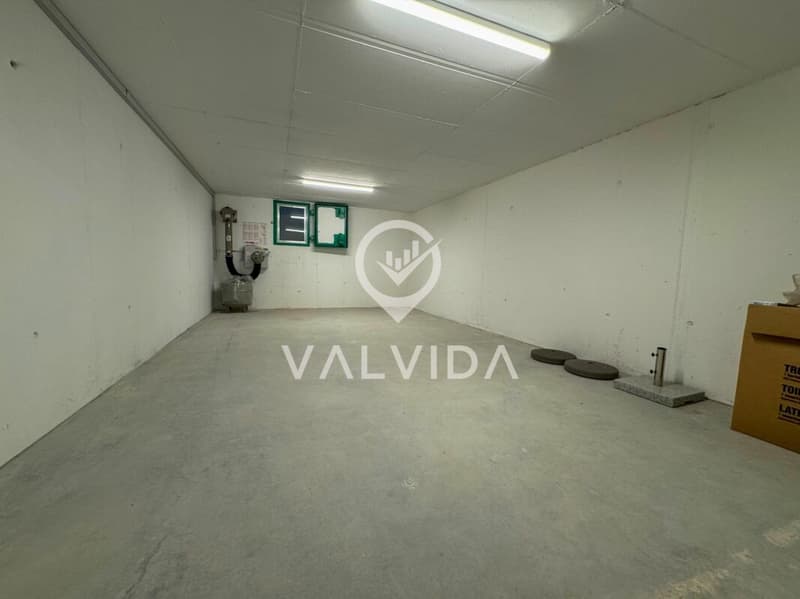 Warehouse or hobby room for rent (5)