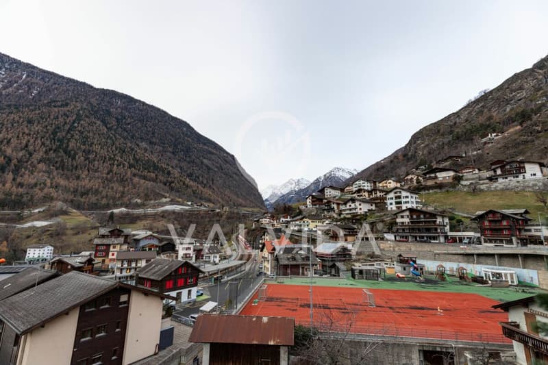 Appartement en mansarde attractif de 4,5 pièces dans un emplacement central (13)