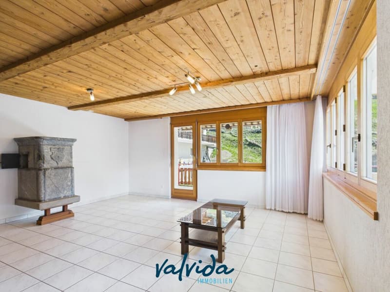 Maison à deux familles conviviale avec potentiel de développement à Staldenried (3)