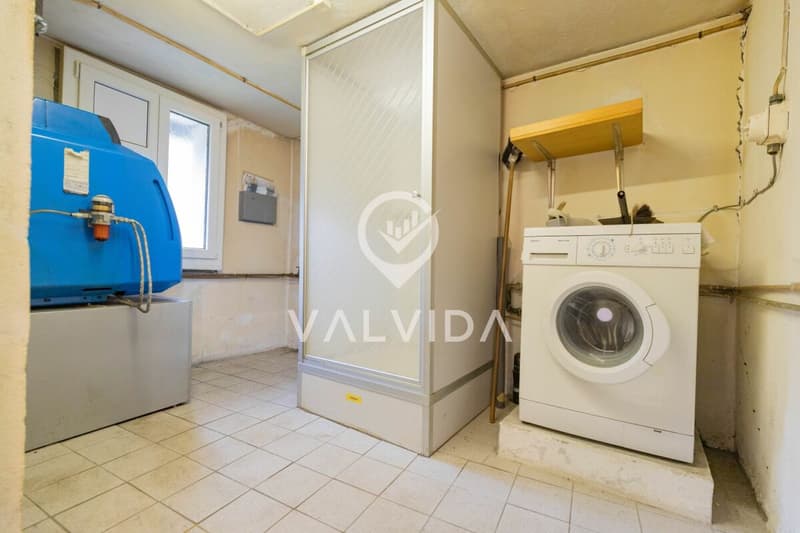 3.5 room apartment with a far-reaching view and development potential in Hohtenn (9)