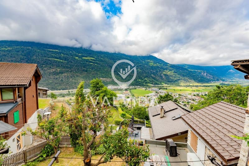 3.5 room apartment with a far-reaching view and development potential in Hohtenn (16)