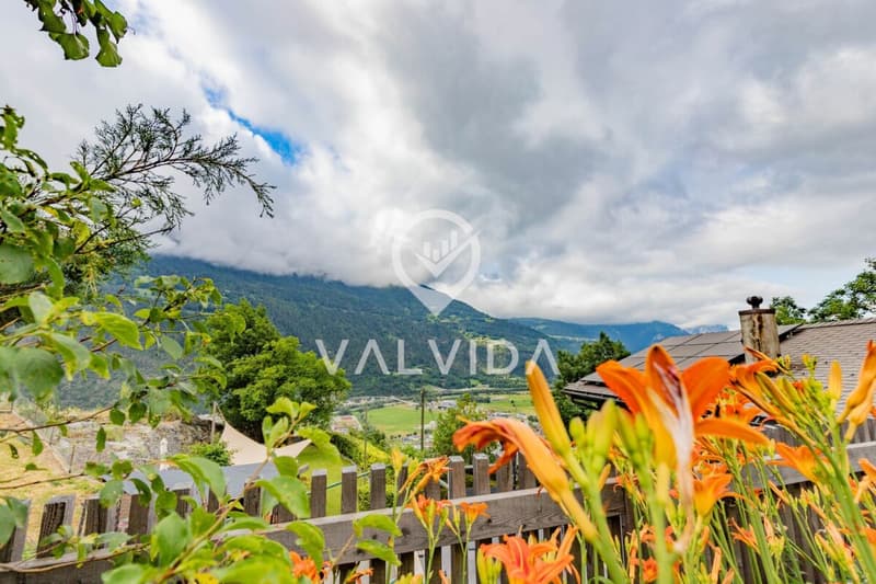 3.5 room apartment with a far-reaching view and development potential in Hohtenn (10)