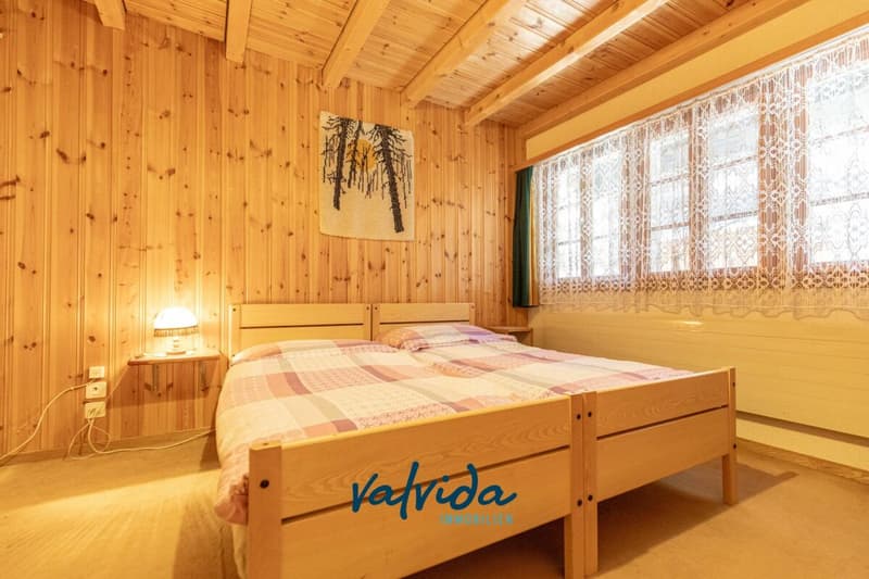 Charming residential unit with 3 apartments in an idyllic location in Ernen (10)