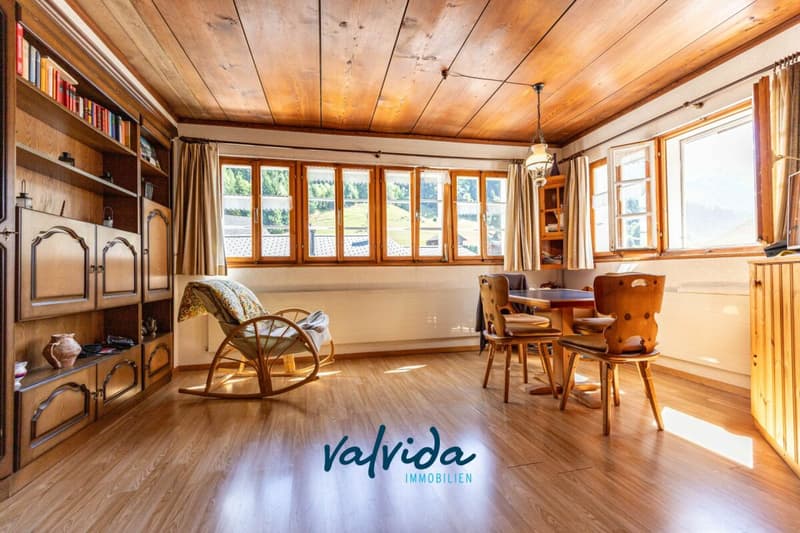 Charming residential unit with 3 apartments in an idyllic location in Ernen (2)