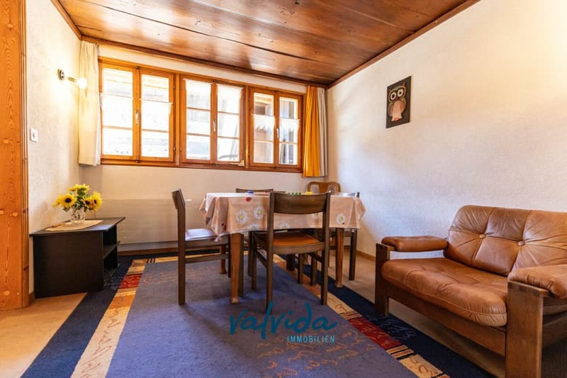 Charming residential unit with 3 apartments in an idyllic location in Ernen (5)