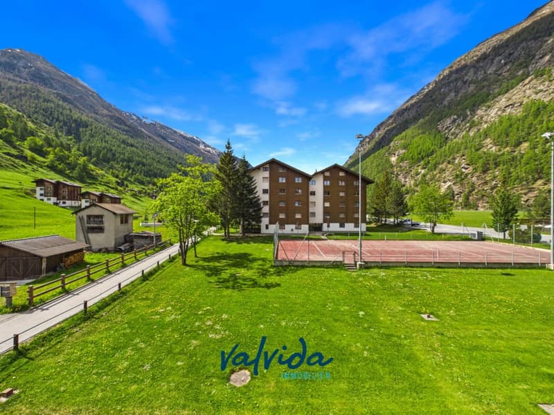 Attractive holiday or residential property in Täsch near Zermatt with underground parking (9)