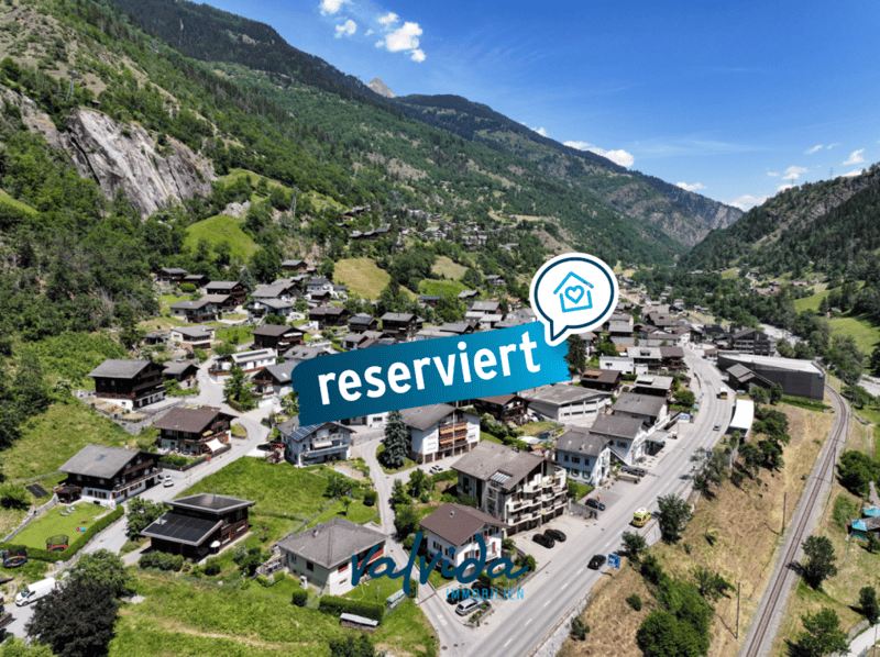 Progetto di costruzione nuova a Mörel - 2 case a schiera moderne in una posizione centrale e tranquilla (1)
