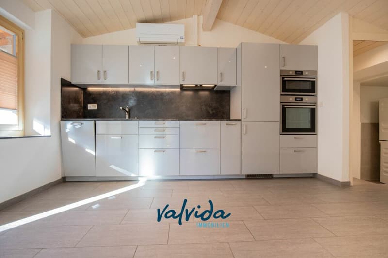 Moderne 3.5-Zimmerwohnung in Varen zu vermieten (2)