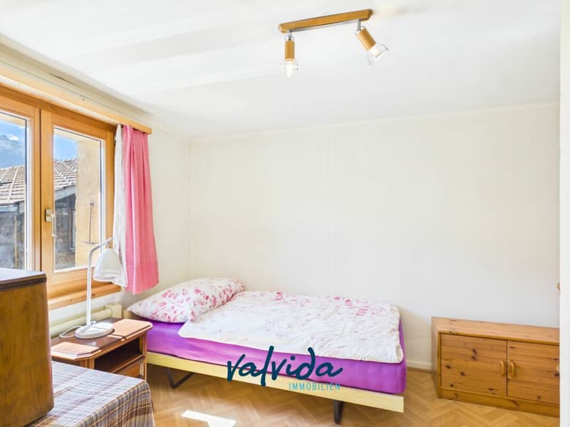 Grosszügige 5.5-Zimmerwohnung im Herzen von Hohtenn (8)