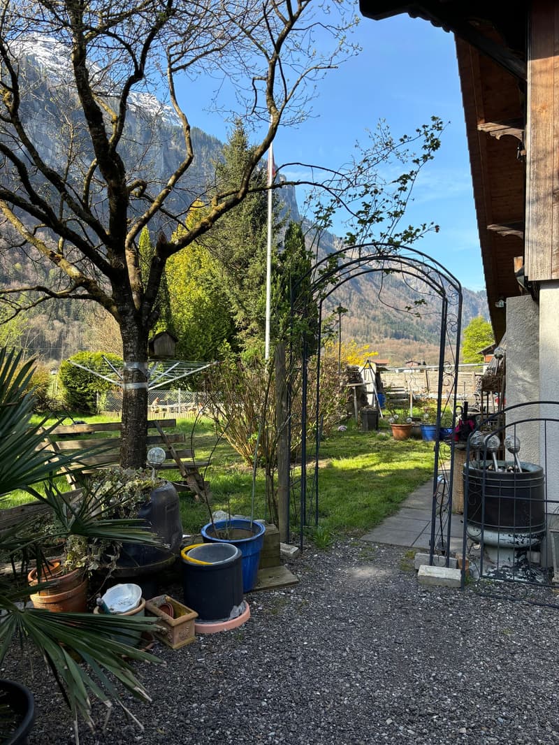 Maison individuelle avec grand jardin. (4)