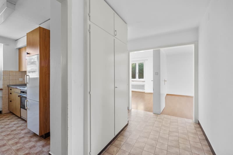 Am Waldrand gelegene 3-Zimmerwohnung, die Potenzial für eigene Ideen lässt. (11)