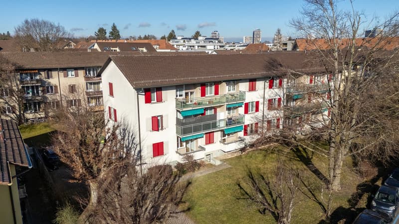 4-bedroom apartment in a quiet and central location with design potential (13)