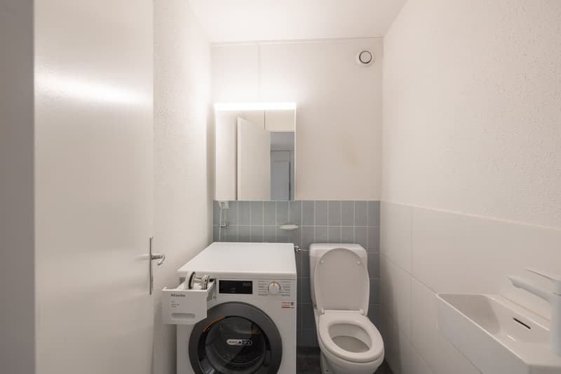 Moderne Eckwohnung mit Stil und Weitsicht (11)