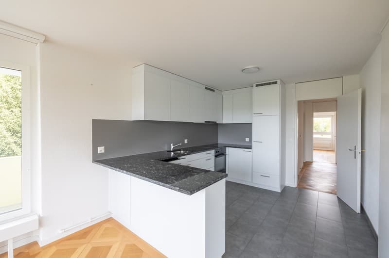 Moderne Eckwohnung mit Stil und Weitsicht (5)