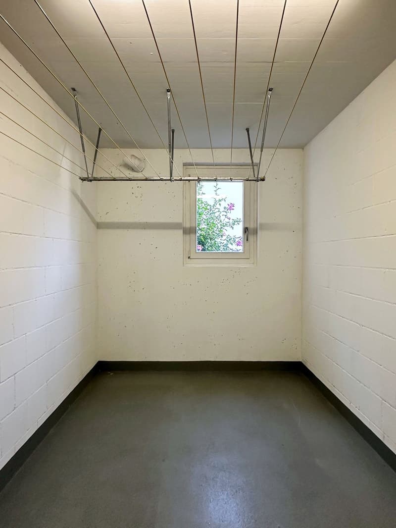 Moderne 4.5-Zimmerwohnug für Paare und Kleinfamilien mit Blick aufs Gürbetal (14)