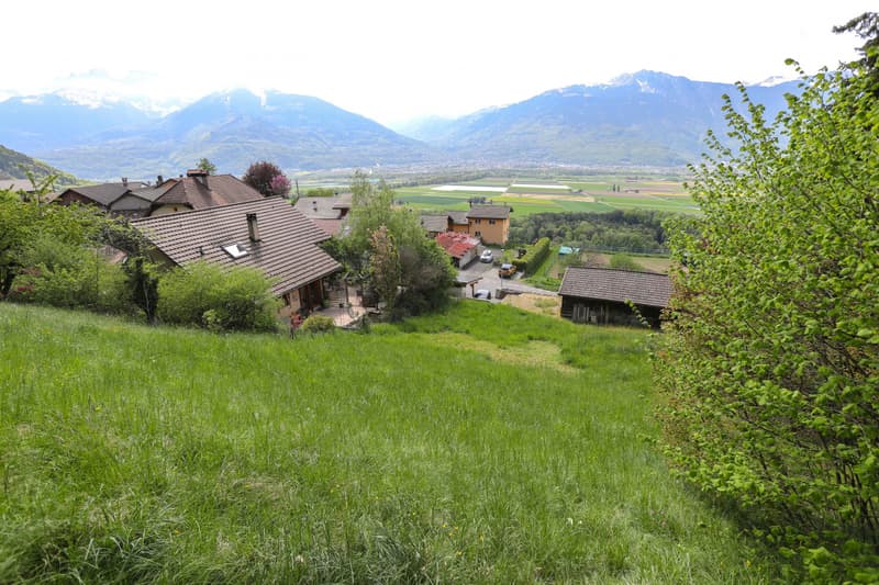 Buildable plot with exceptional view of 893 m² in Antagnes/Ollon (1)