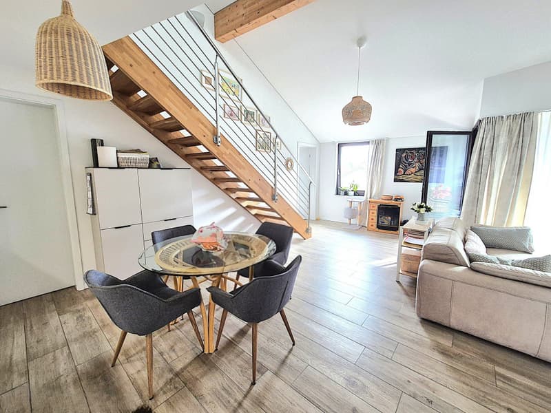 Superbe attique duplex Minergie de 4,5 pièces à deux pas du lac (4)