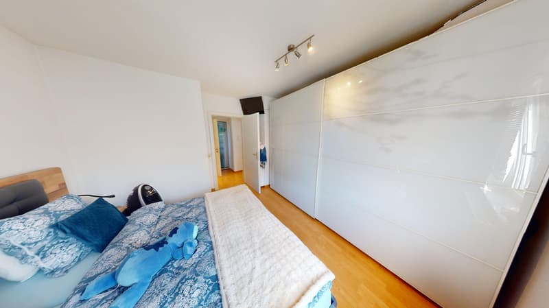 Central multi-family house with large garden (7)