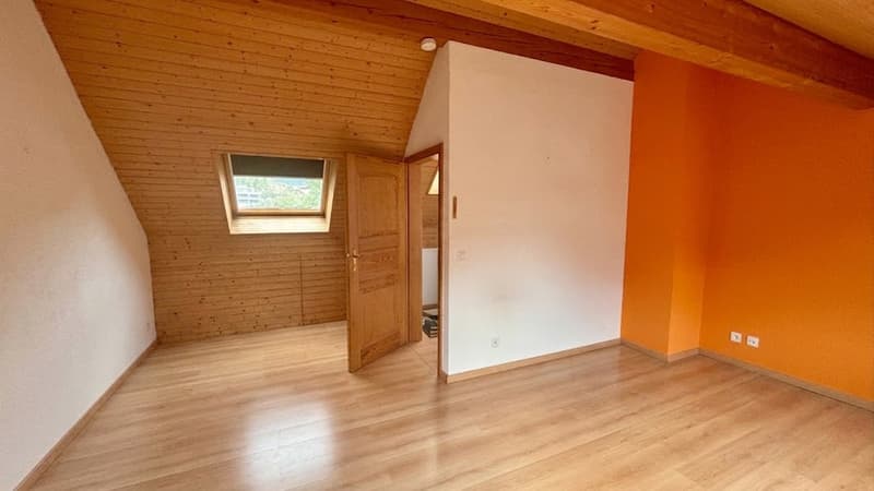 Charmantes 5-Zimmer-Reiheneinfamilienhaus in Grenchen (13)
