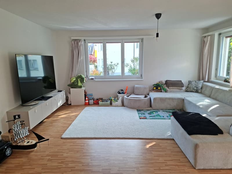 4½ Zimmer • Erdgeschoss • Ruhige Lage (3)